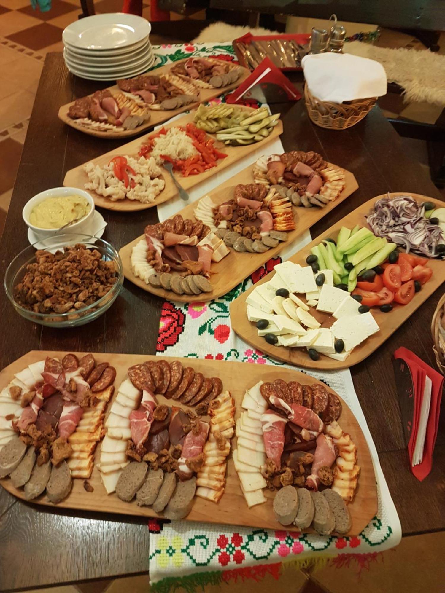 Pensiunea Skiland Muntele Baisorii Esterno foto